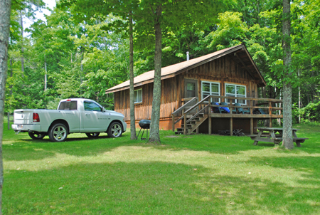 Curtis Michigan Lodging, Curtis MI Cabin Rentals, Cottages, Chalets